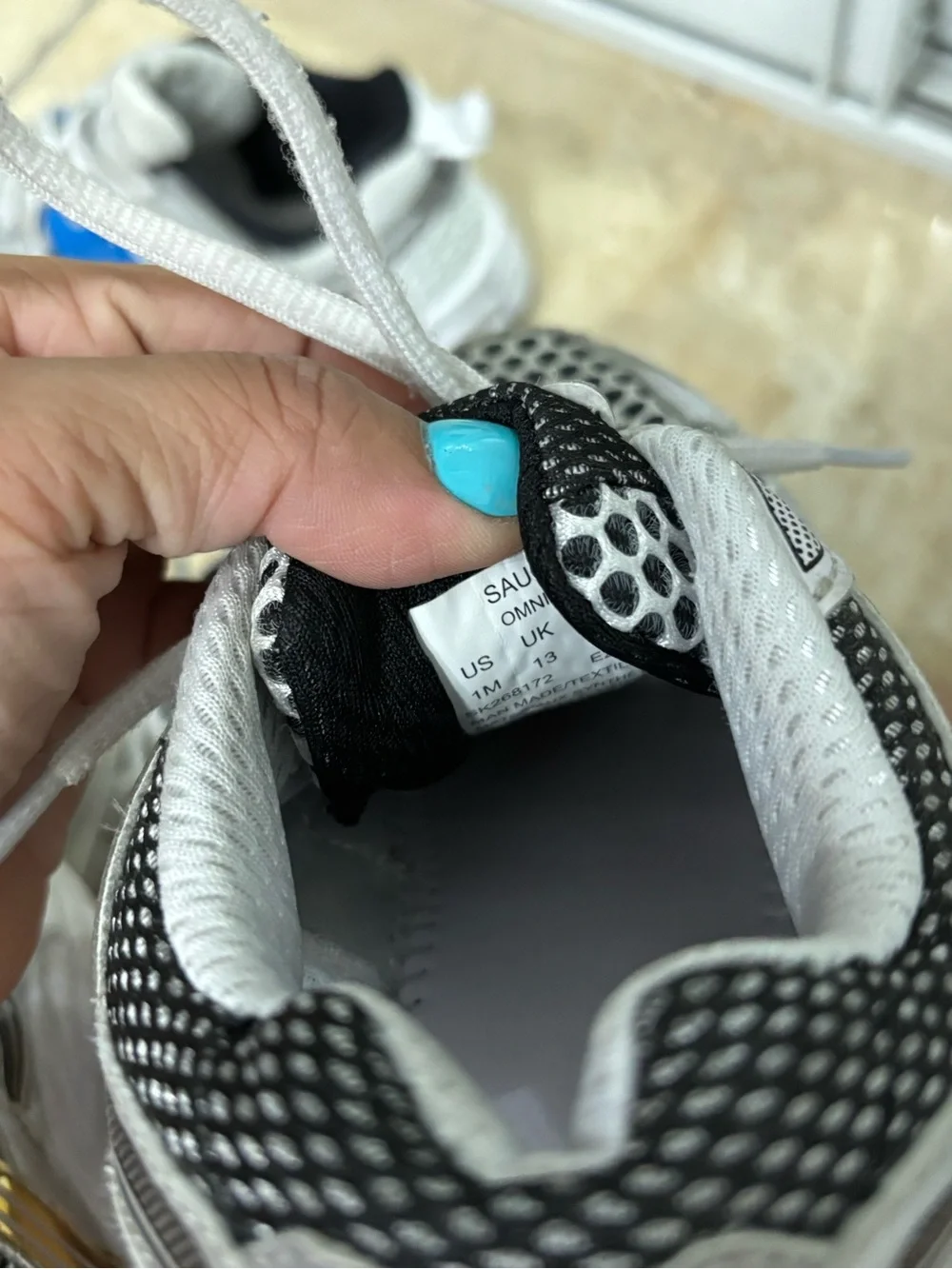 Saucony White Black Gold Kids Running Shoes